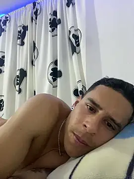 jhuan99 online show from July 30, 2026, 5:06 am