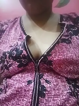 Rimaroy19 online show from May 24, 2026, 1:38 pm