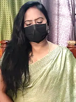 Snapshot of Meera_mia chatting on May 27, 2026, 9:06 am Meera mia online show from May 27, 2026, 9:06 am