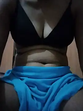 sara4532 online show from June 22, 2026, 7:22 pm