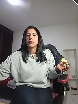 Samantha01 Rosse01 online show from June 22, 2026, 8:39 pm