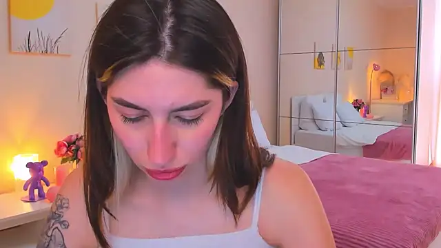 mood bery online show from May 28, 2026, 2:36 pm