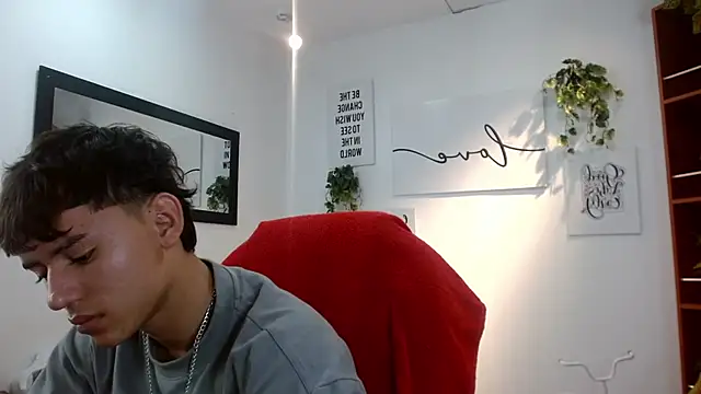 Ryan grayx online show from June 16, 2026, 3:03 pm