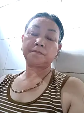 Snapshot of Orio-baby chatting on June 13, 2026, 8:56 am Orio-baby online show from June 13, 2026, 8:56 am