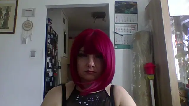 Snapshot of MeganFlirt chatting on June 8, 2026, 9:20 am MeganFlirt online show from June 8, 2026, 9:20 am