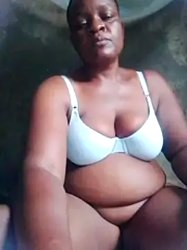 Snapshot of SEXY-DOLLY123 chatting on July 19, 2026, 12:20 pm SEXY-DOLLY123 online show from July 19, 2026, 12:20 pm