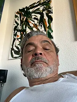 ramoon1965 online show from July 9, 2026, 5:33 am