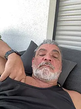 ramoon1965 online show from July 30, 2026, 8:24 am