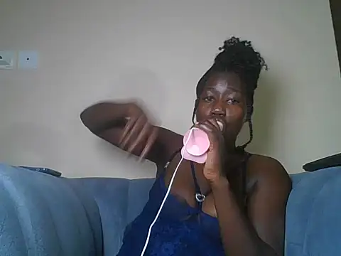 Silky aura online show from May 26, 2026, 10:17 pm
