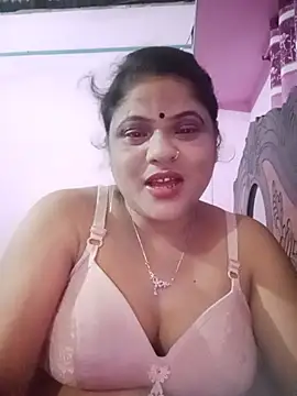 Maya Vabi online show from June 14, 2026, 9:17 pm