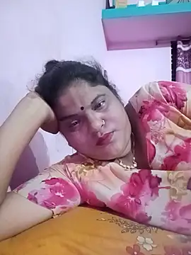 Maya Vabi online show from August 4, 2026, 10:23 pm