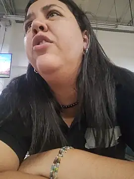 grandotavenus185 online show from July 7, 2026, 2:43 pm