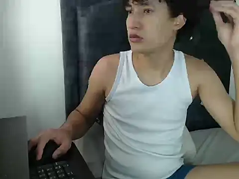 Jerry skinnyyy online show from May 28, 2026, 2:03 pm