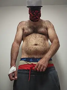 middle easterndick online show from May 31, 2026, 1:29 pm