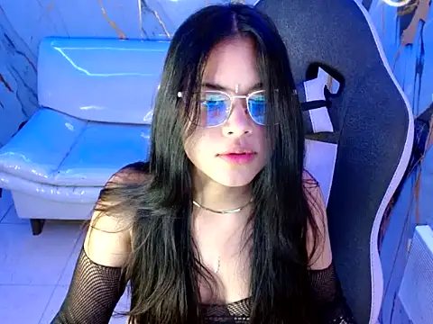 Snapshot of ashley_thonsom18 chatting on June 12, 2026, 9:57 pm ashley thonsom18 online show from June 12, 2026, 9:57 pm