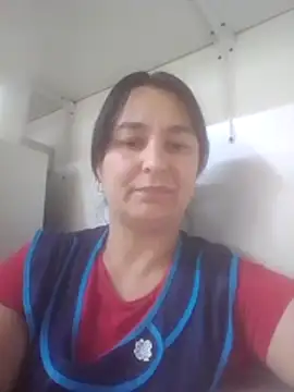 Snapshot of PolarLights35 chatting on July 3, 2026, 2:23 pm PolarLights35 online show from July 3, 2026, 2:23 pm