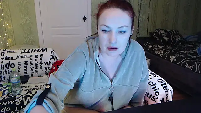 MarleneDietrich online show from March 3, 2025, 1:42 pm