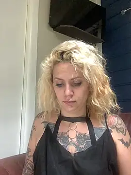 scaryfxckingmary online show from July 27, 2026, 12:34 pm
