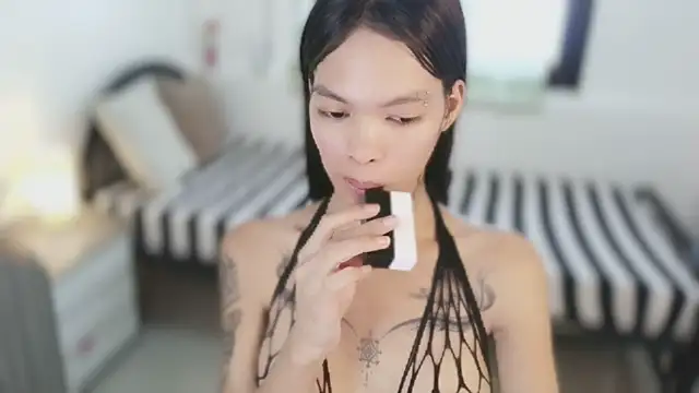 SugarCandyy online show from July 5, 2026, 7:04 am