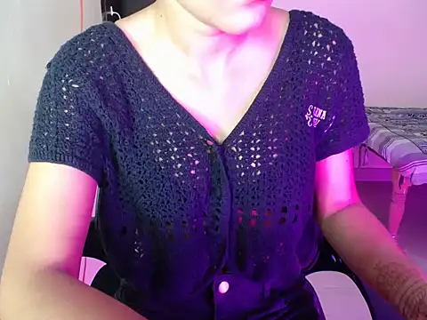 cute muskan09 online show from June 2, 2026, 5:09 am