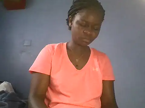 emy222 online show from May 28, 2026, 4:32 am