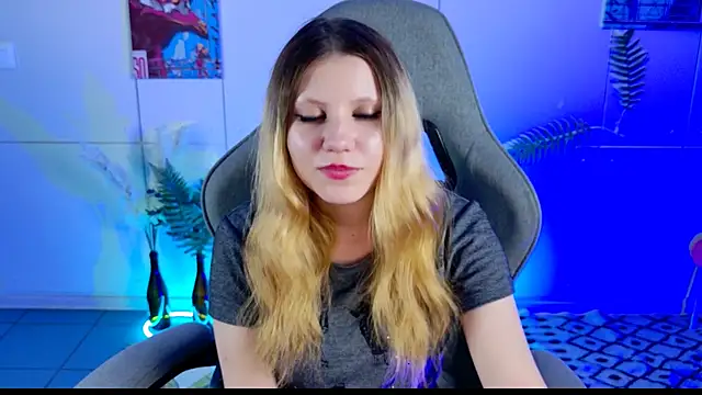 LilitEverly online show from July 2, 2026, 6:47 pm