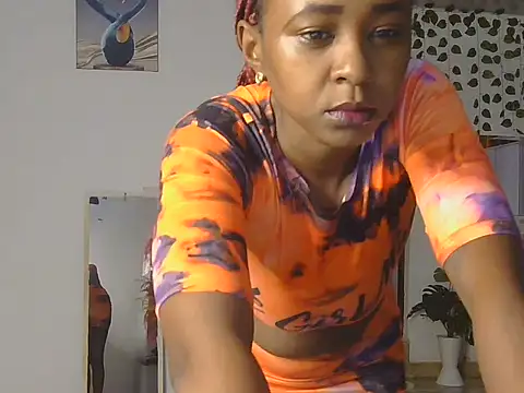 Snapshot of Skyy_Brown chatting on June 16, 2026, 7:11 am Skyy Brown online show from June 16, 2026, 7:11 am