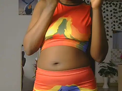 Snapshot of Skyy_Brown chatting on June 25, 2026, 10:58 pm Skyy Brown online show from June 25, 2026, 10:58 pm