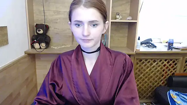 ViolaHot  online show from May 31, 2026, 10:00 am