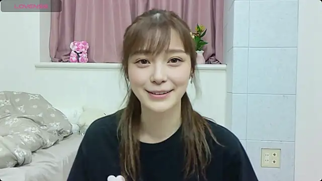Snapshot of -Ria1022- chatting on July 11, 2026, 3:48 pm -Ria1022- online show from July 11, 2026, 3:48 pm