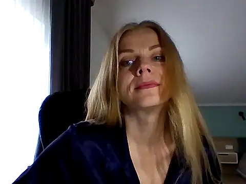 Snapshot of Tina5394 chatting on June 18, 2026, 5:08 am Tina5394 online show from June 18, 2026, 5:08 am