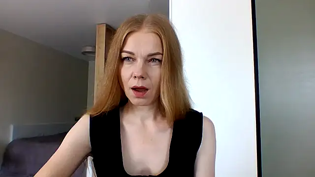 Snapshot of Tina5394 chatting on July 14, 2026, 6:07 am Tina5394 online show from July 14, 2026, 6:07 am