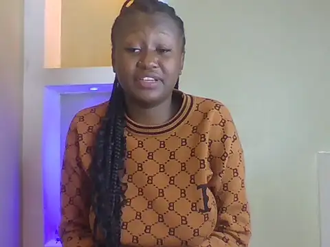 Snapshot of _Empress chatting on June 27, 2026, 12:22 pm Empress online show from June 27, 2026, 12:22 pm