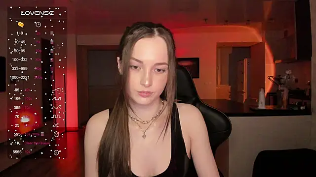 irisskiss online show from June 6, 2026, 6:56 pm