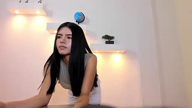 Eilie xxx online show from June 18, 2026, 2:43 pm