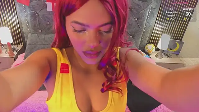 AlexandraNoxx online show from June 17, 2026, 12:07 pm