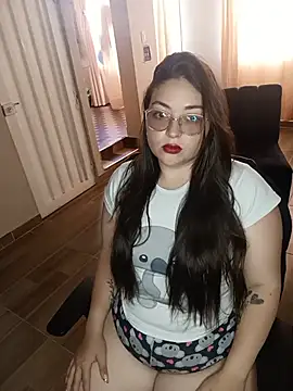 carla romero online show from May 27, 2026, 8:39 pm