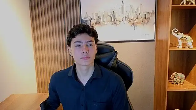 Snapshot of Esteban_Fire chatting on May 30, 2026, 12:24 pm Esteban Fire online show from May 30, 2026, 12:24 pm