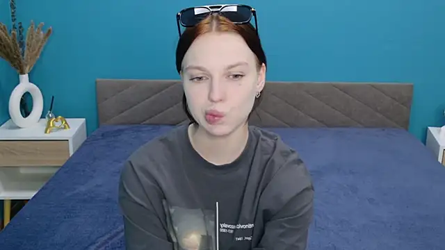 Snapshot of Nora_Finch chatting on June 12, 2026, 10:14 am Nora Finch online show from June 12, 2026, 10:14 am