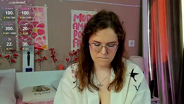 Snapshot of KristinaMay chatting on June 16, 2026, 2:03 am KristinaMay online show from June 16, 2026, 2:03 am