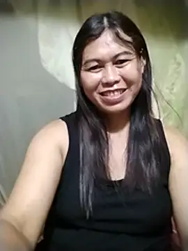 -Hatybi- online show from June 18, 2026, 2:23 am