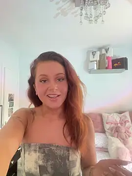 PoisonIvy x online show from June 11, 2026, 2:37 pm