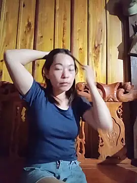 -Trinina- online show from June 9, 2026, 12:06 pm