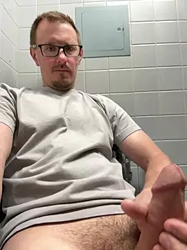 Hardpaul85 online show from June 5, 2026, 1:17 pm