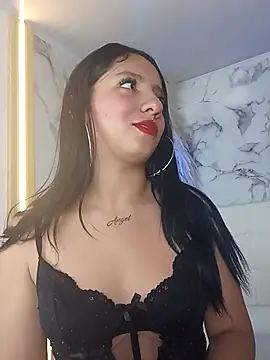 CaroLyn 7 online show from May 29, 2026, 11:47 pm