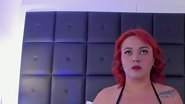 Snapshot of samantha_rouge chatting on July 14, 2026, 7:30 pm samantha rouge online show from July 14, 2026, 7:30 pm