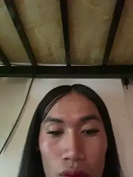 Snapshot of bigcock_janine chatting on June 1, 2026, 11:39 pm bigcock janine online show from June 1, 2026, 11:39 pm