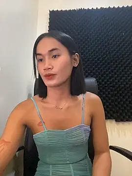 Snapshot of bigcock_janine chatting on June 27, 2026, 11:15 am bigcock janine online show from June 27, 2026, 11:15 am