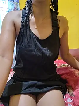 MsCaramel Love online show from June 5, 2026, 1:23 am