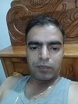 SexyBoy7703 online show from July 4, 2026, 7:14 am